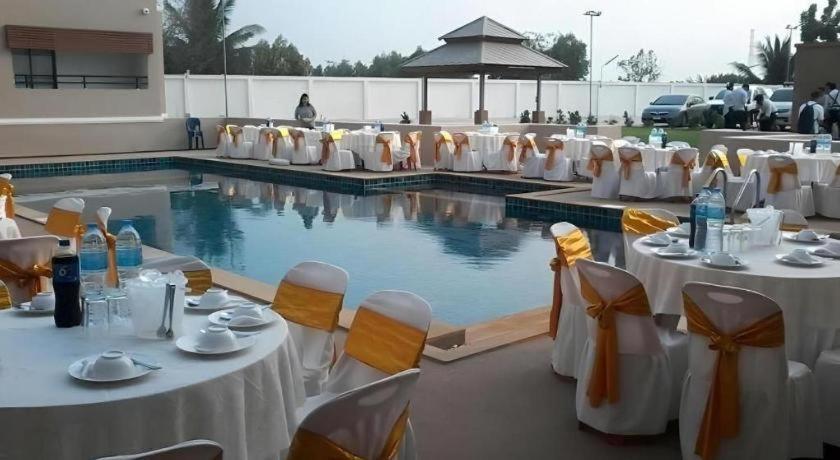 S-Tawan Hotel & Convention Maha Sarakham Exterior foto